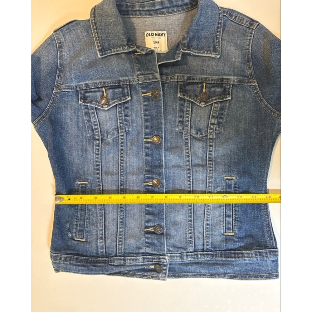 Old Navy Womens Medium Wash Denim Trucker Jacket Size Small Distressed Stretch - Picture 10 of 11